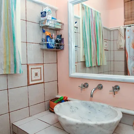 A Luxury House At Ormos Giannaki Beach *