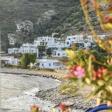 A Luxury House At Ormos Giannaki Beach Apartment Kardhianí