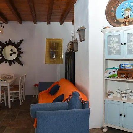A Luxury House At Ormos Giannaki Beach * Kardhianí